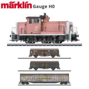 Class 360 Diesel Locomotive & Freight 3 Cars