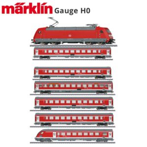 Class 101 Electric Locomotive & Pass Set